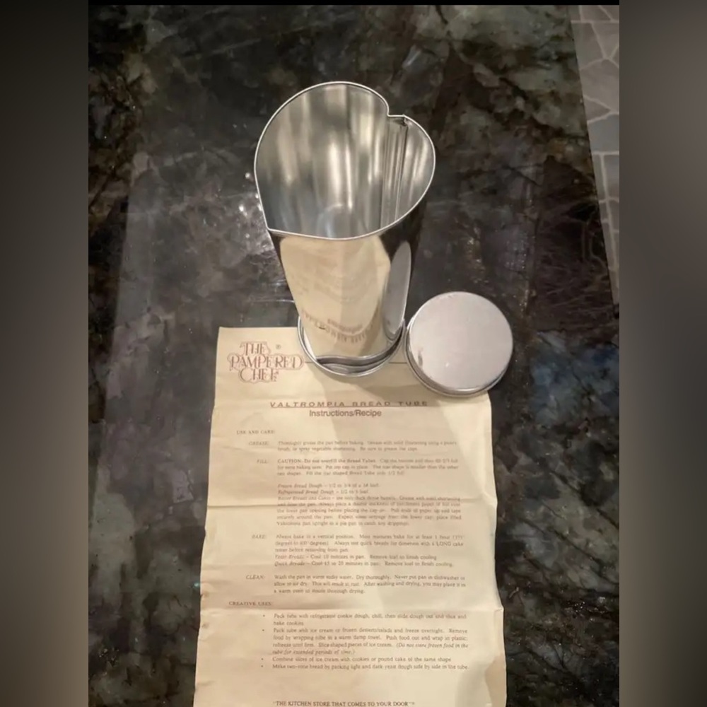 Pampered Chef Valtrompia Bread Tube